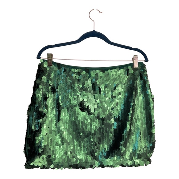 Nasty Gal Disc Sequin Mini Skirt NWT‎ - Picture 3 of 8
